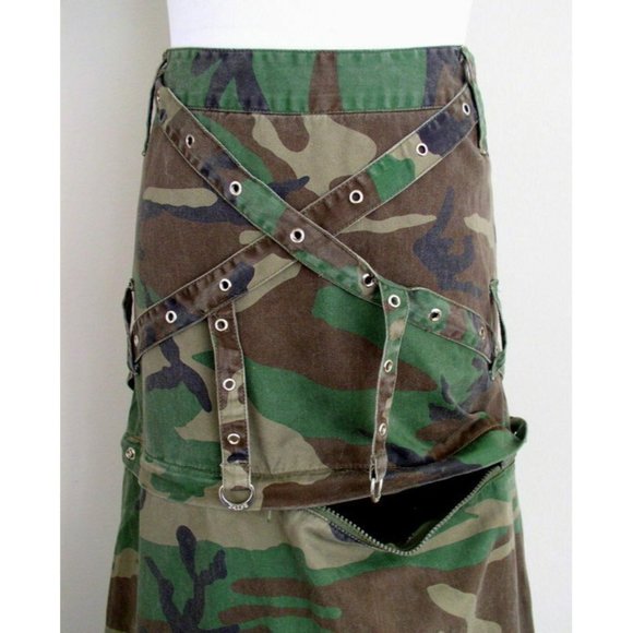 Vintage Tripp NYC Daang Goodman Camo Skirt Zip Off - Picture 7 of 12